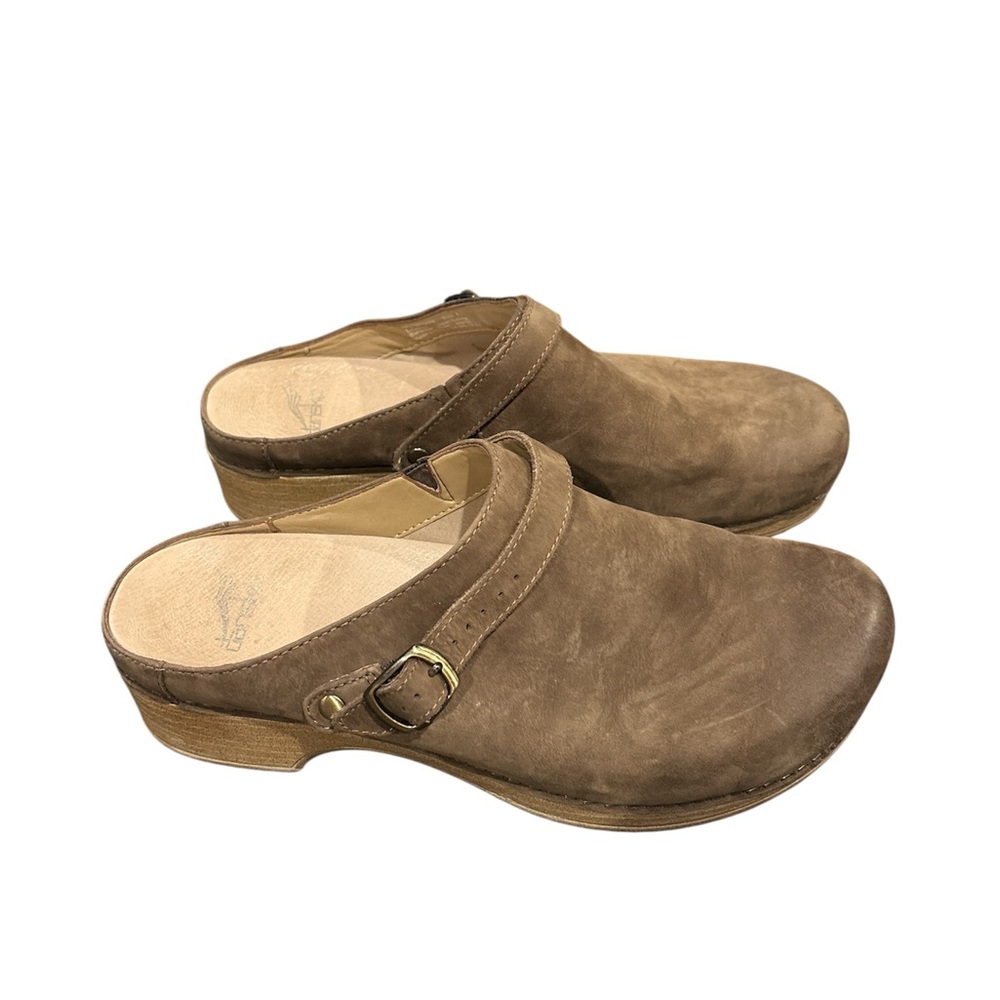 Dansko Berry Brown Leather Women's Clogs